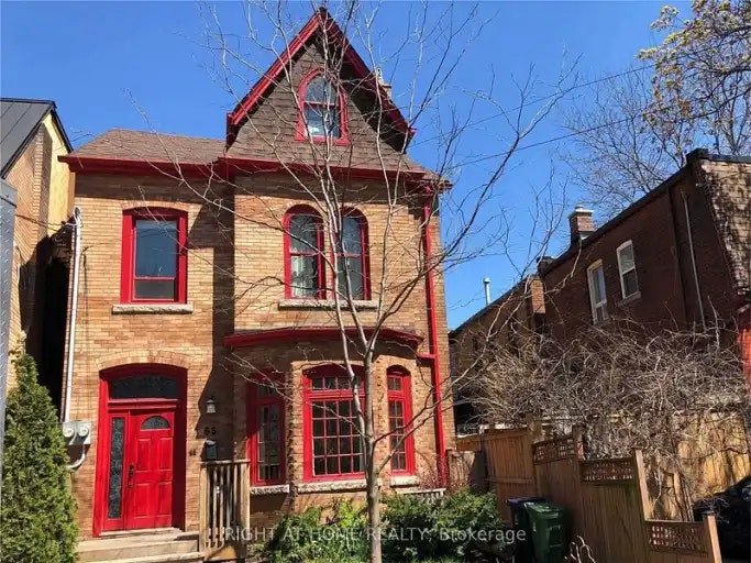 55 Lodge Avenue West, Toronto, ON, M6K 2T6