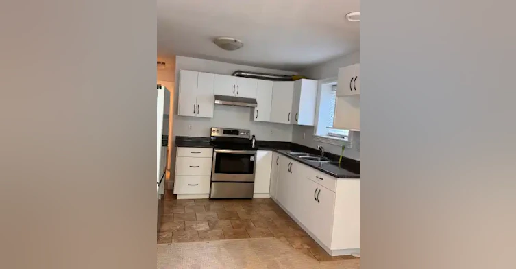 10368 175 Street, Surrey, BC, V4N 5R4 - 2