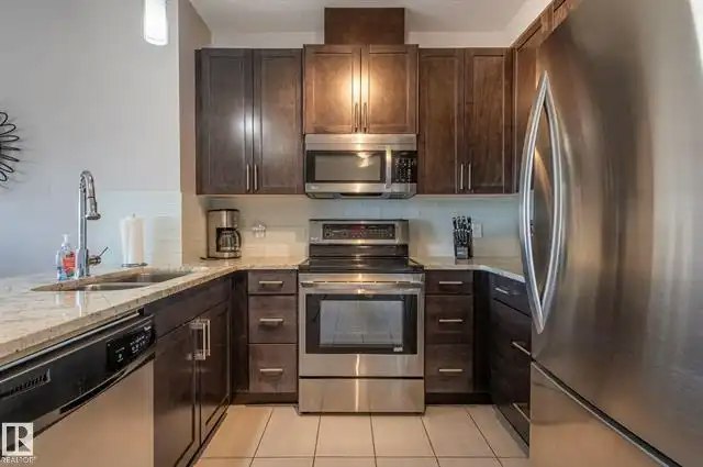 5151 Windermere Boulevard South West, Edmonton, AB, T6W 2K4 - 7