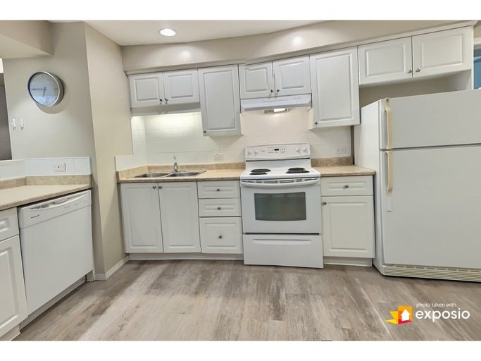 11355 55 Street NW, Edmonton, AB, T5W 3P6 - 7