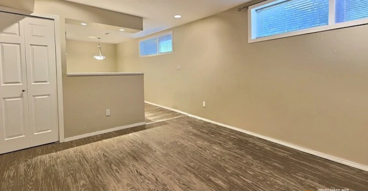 11355 55 Street NW, Edmonton, AB, T5W 3P6 - 10