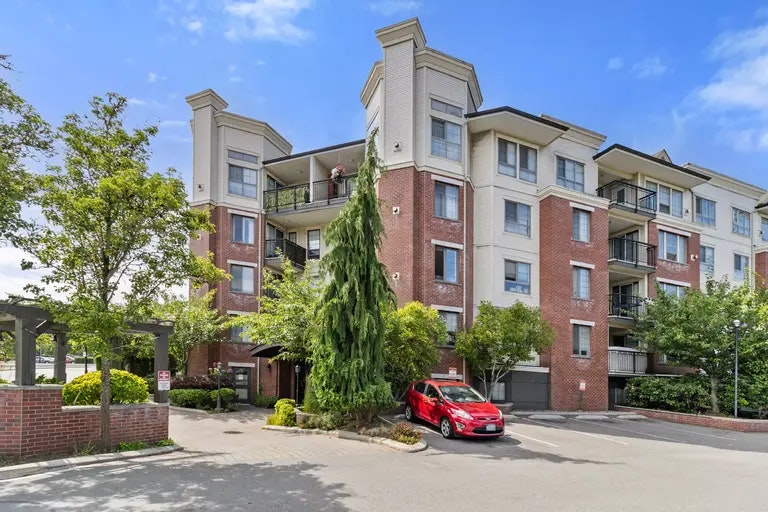 20303 Douglas Crescent, Langley, BC, V3A 8T4 - 2