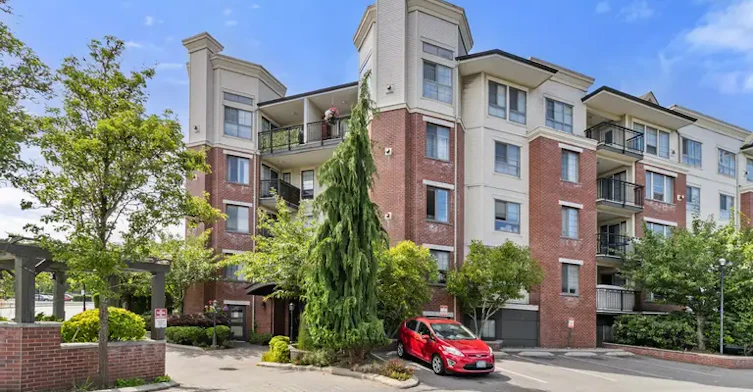 20303 Douglas Crescent, Langley, BC, V3A 8T4 - 2