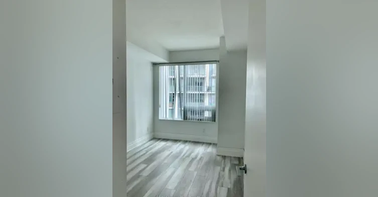 55 Liberty Street East, Toronto, ON, M6K 3P9 - 8