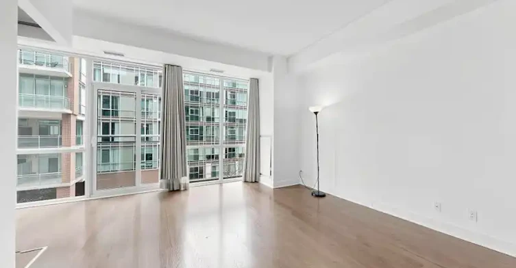 112 George Street, Toronto, ON, M5A 2M5 - 6