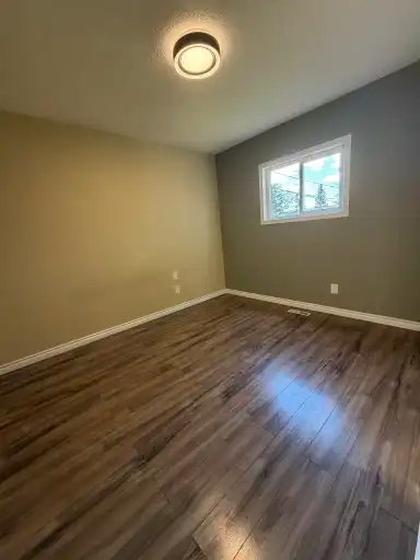 11320 97 Street, Grande Prairie, AB, T8V 3M9 - 8