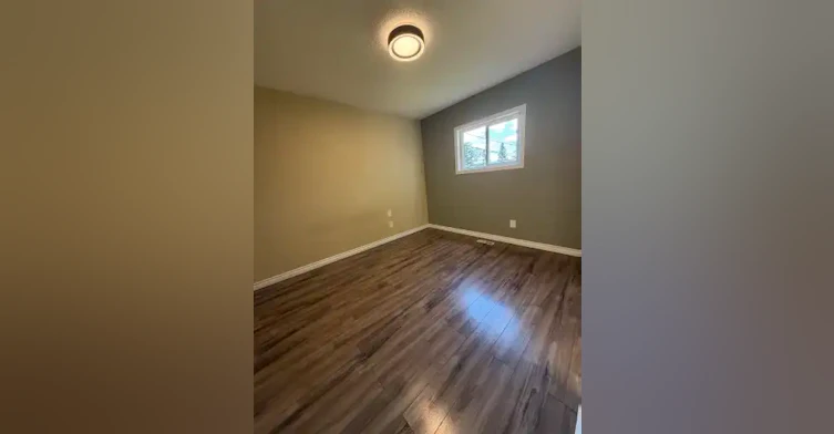11320 97 Street, Grande Prairie, AB, T8V 3M9 - 8