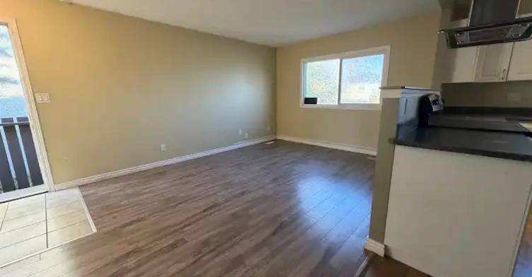 11320 97 Street, Grande Prairie, AB, T8V 3M9 - 4