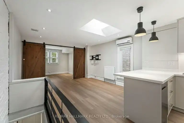 229 Kingston Road, Toronto, ON, M4L 1T5 - 8