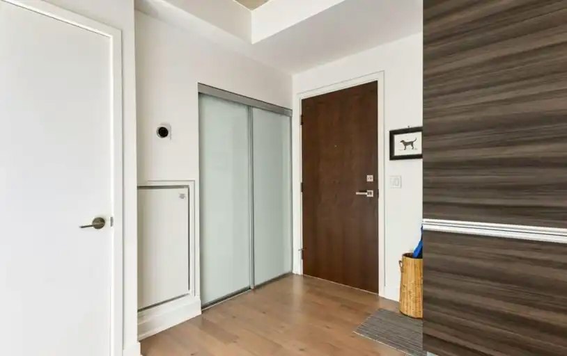 1190 Dundas Street East, Toronto, ON, M4M 0C5 - 3