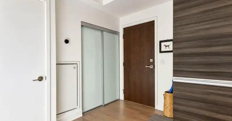 1190 Dundas Street East, Toronto, ON, M4M 0C5 - 3
