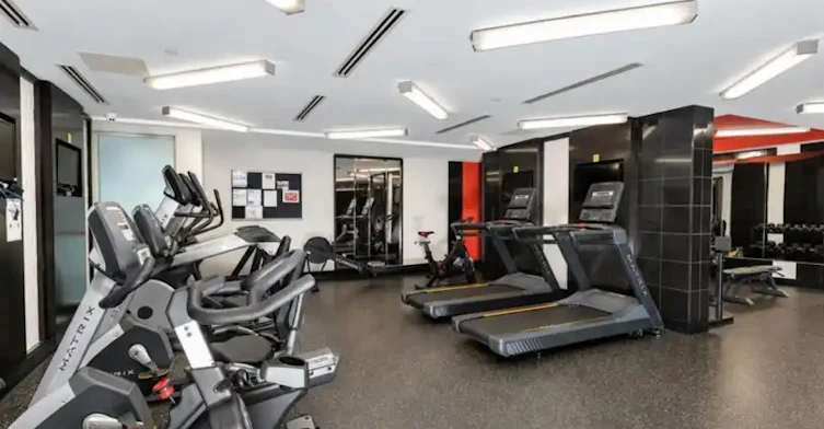 1190 Dundas Street East, Toronto, ON, M4M 0C5 - 17