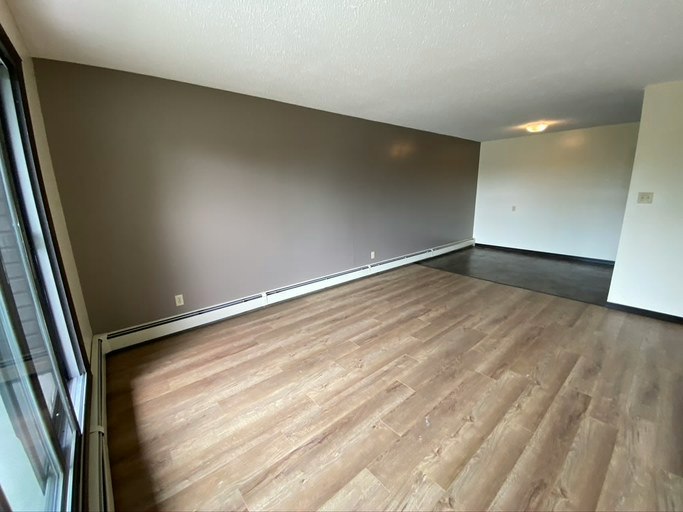 5304 54 Avenue, Cold Lake, AB, T9M 1W5 - 9
