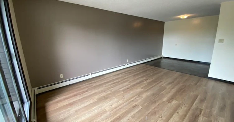 5304 54 Avenue, Cold Lake, AB, T9M 1W5 - 9
