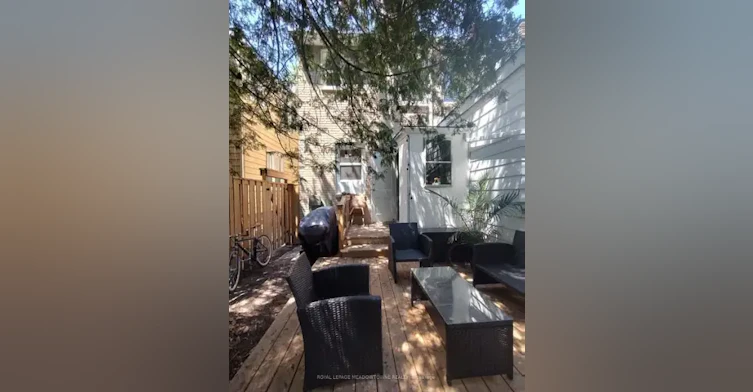 25 Copeland Avenue, Toronto, ON, M4C 1A9 - 13