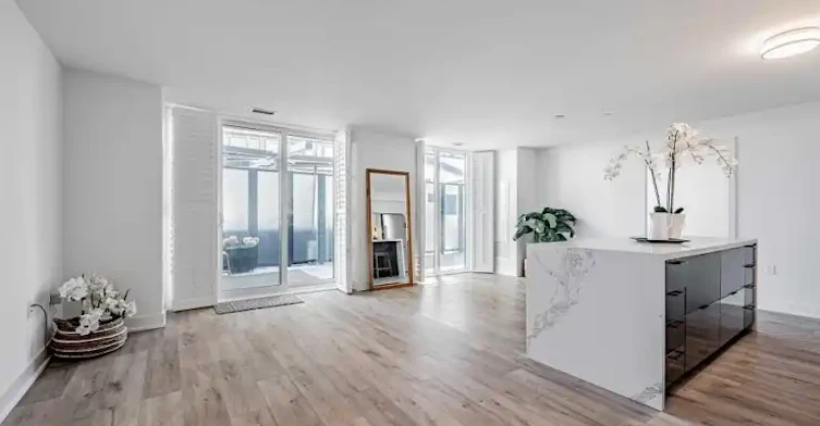 575 Bloor Street East, Toronto, ON, M4W 0B2 - 8