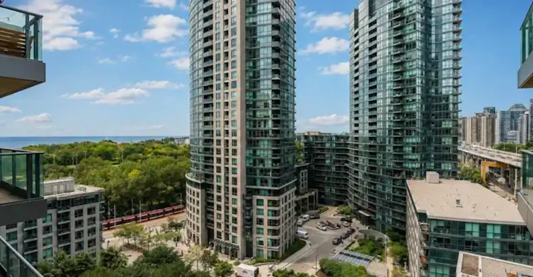 209 Fort York Boulevard, Toronto, ON, M5V 4A1 - 8