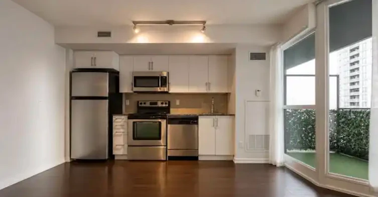 209 Fort York Boulevard, Toronto, ON, M5V 4A1 - 6