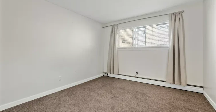 2163 Hamilton Street, Regina, SK, S4P 2E5 - 8