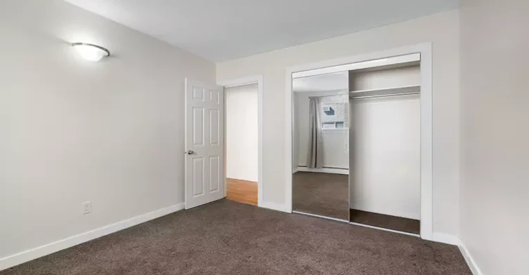2163 Hamilton Street, Regina, SK, S4P 2E5 - 10