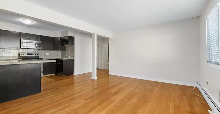 2163 Hamilton Street, Regina, SK, S4P 2E5 - 3