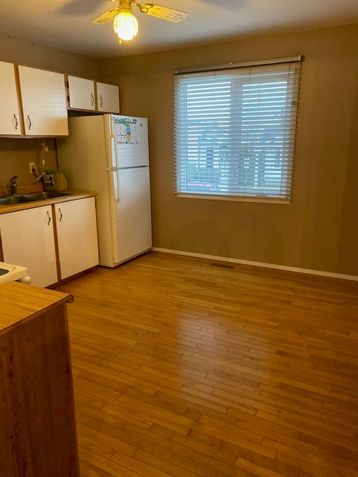 4350 38 Street Northwest, Edmonton, AB, T6L 4K4 - 5