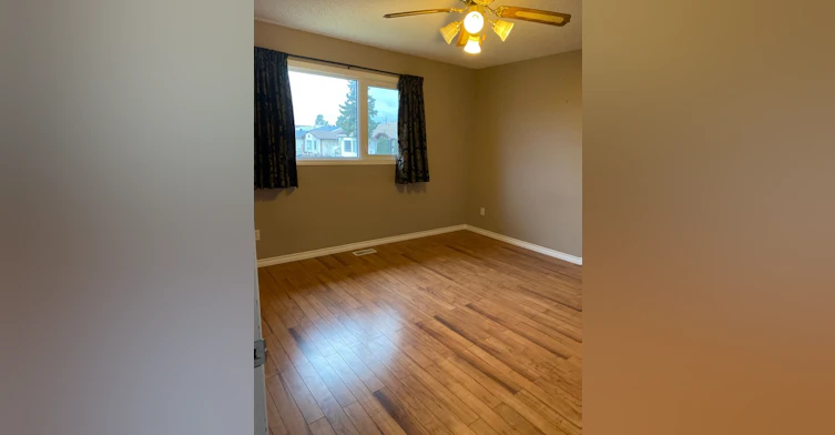 4350 38 Street Northwest, Edmonton, AB, T6L 4K4 - 12