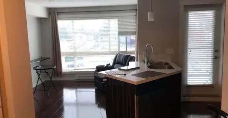 22138 Lougheed Highway, Maple Ridge, BC, V2X 2S8 - 2
