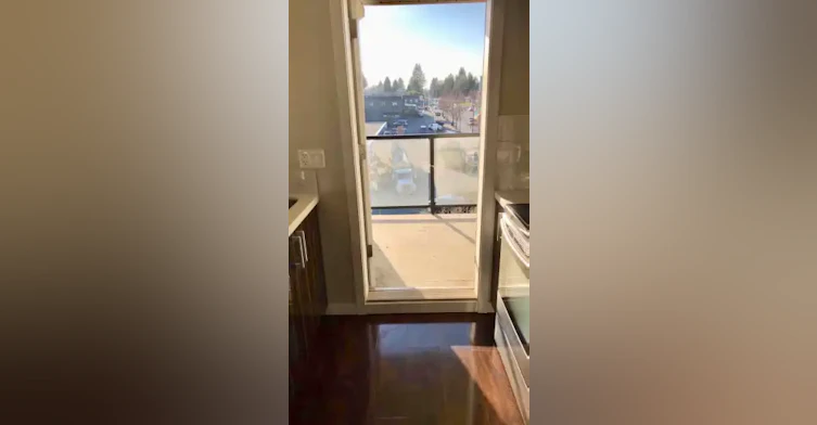 22138 Lougheed Highway, Maple Ridge, BC, V2X 2S8 - 11