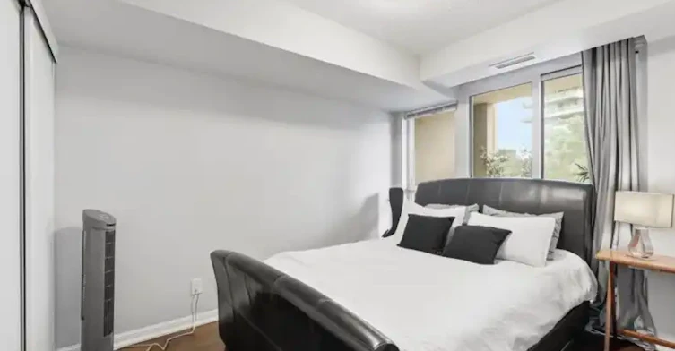 35 Bastion Street, Toronto, ON, M5V 0C2 - 9