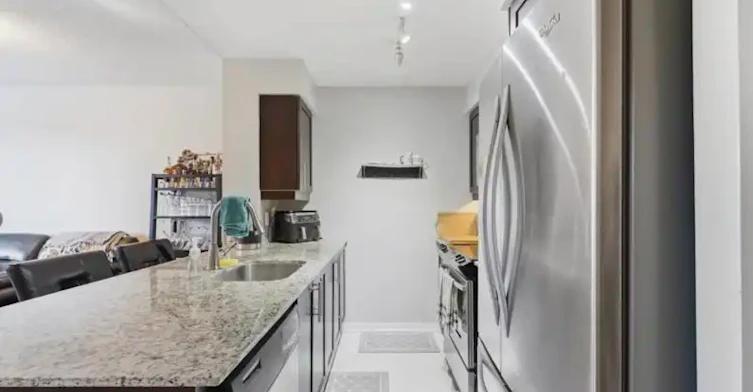 35 Bastion Street, Toronto, ON, M5V 0C2 - 6