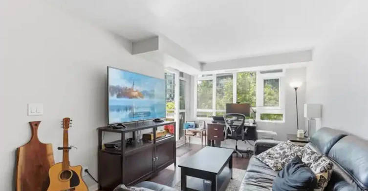 35 Bastion Street, Toronto, ON, M5V 0C2