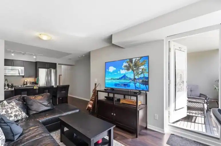 35 Bastion Street, Toronto, ON, M5V 0C2 - 7