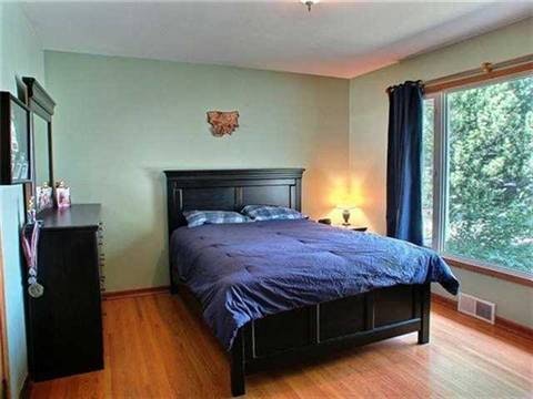 9719 72 Avenue, Edmonton, AB, T6E 0Y9 - 5