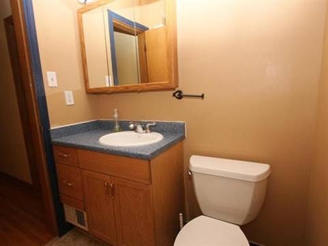 9719 72 Avenue, Edmonton, AB, T6E 0Y9 - 6