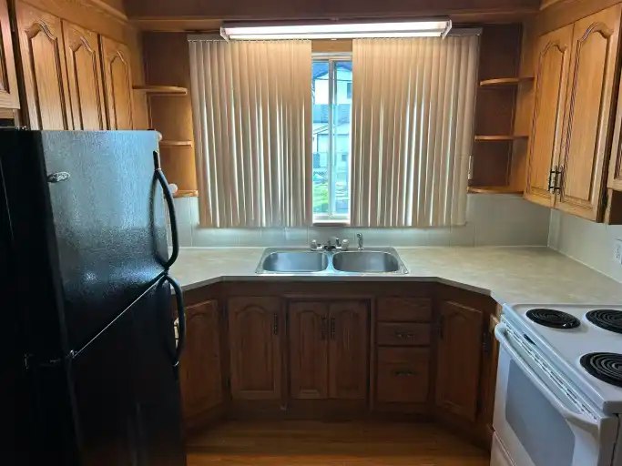 9719 72 Avenue, Edmonton, AB, T6E 0Y9 - 15