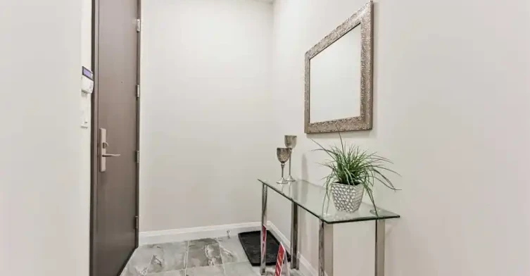 25 Water Walk Drive, Markham, ON, L6G 0G3 - 3