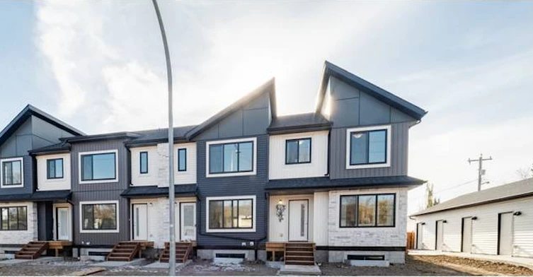 15211 103 Avenue Northwest, Edmonton, AB, T5P 1Y2 - 5