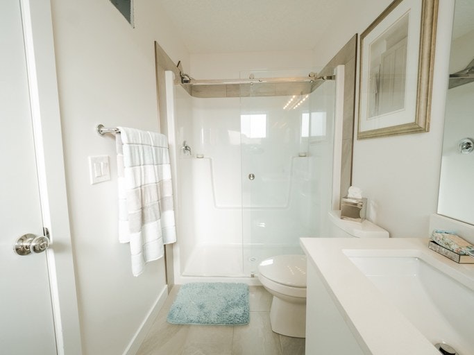 15211 103 Avenue Northwest, Edmonton, AB, T5P 1Y2 - 6