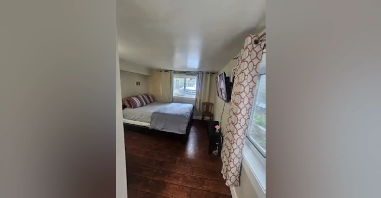 10633 84 Avenue Northwest, Edmonton, AB, T6E 2H7