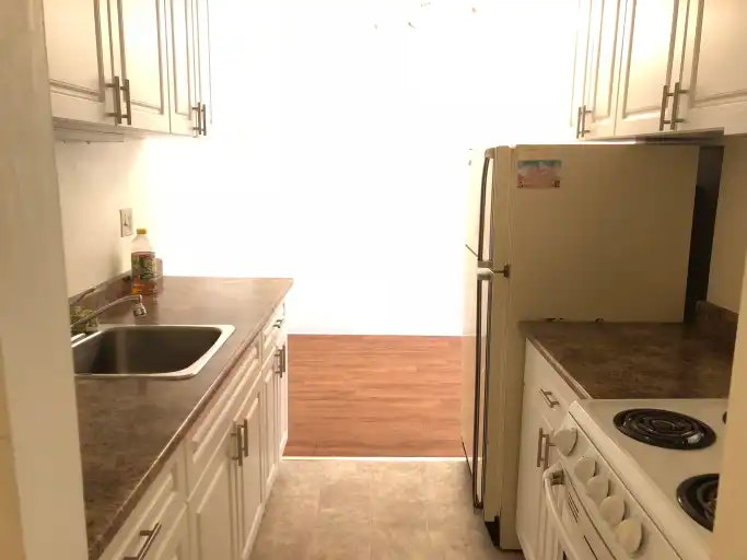 136 East 5th Street, North Vancouver, BC, V7L 1L6 - 11