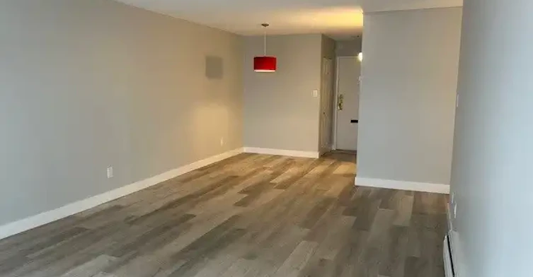 136 East 5th Street, North Vancouver, BC, V7L 1L6 - 5