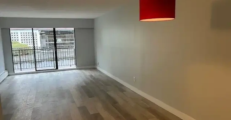 136 East 5th Street, North Vancouver, BC, V7L 1L6 - 2
