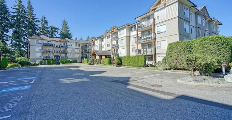 2955 Diamond Crescent, Abbotsford, BC, V2T 2L5 - 2