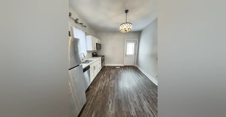 185 Parkhill Road West, Peterborough, ON - 10