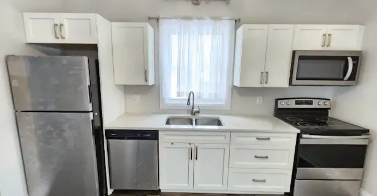 185 Parkhill Road West, Peterborough, ON - 8