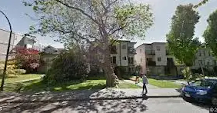 1636 West 10th Avenue, Vancouver, BC, V6J 2A1 - 14