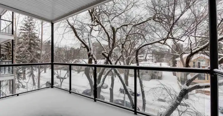 11039 83 Avenue Northwest, Edmonton, AB, T6G 0T7 - 7