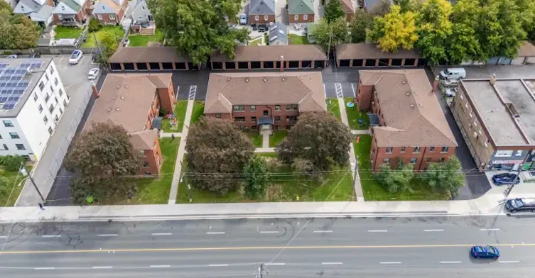 991 O'connor Drive, Toronto, ON, M4B 2T1 - 6
