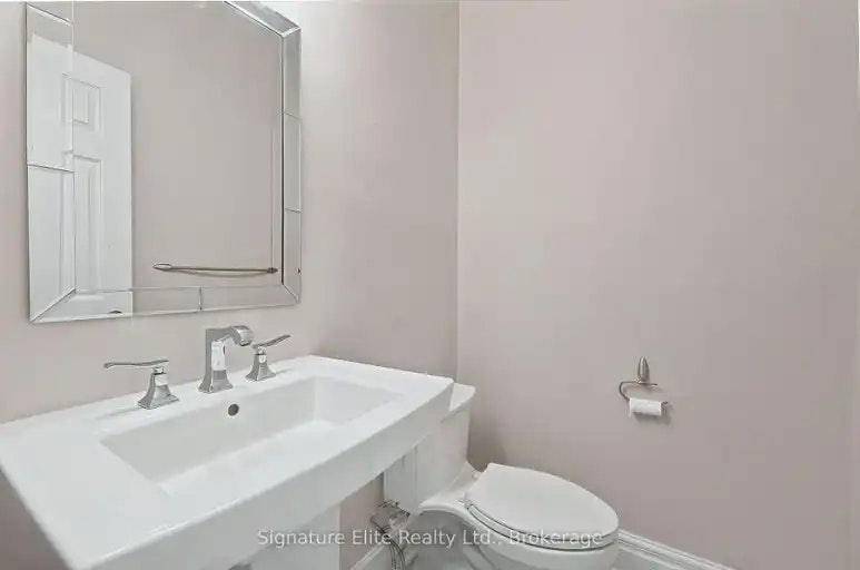 42 William Hancox Avenue, Toronto, ON, M4E 3W9 - 16